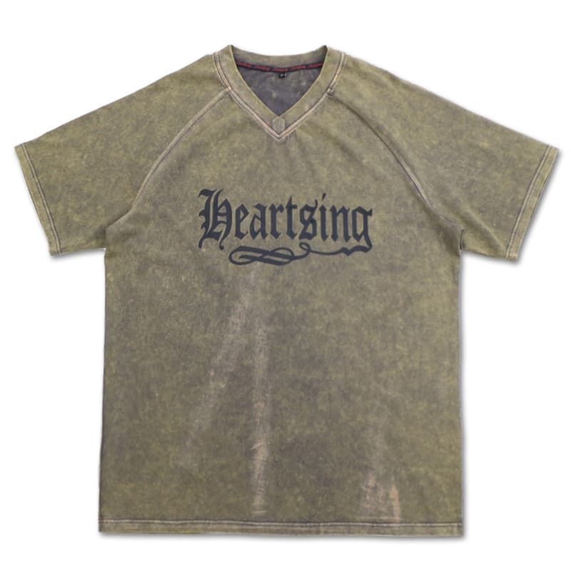 Vintage Wash "Heartsing" Lion Graphic V-Neck Tee